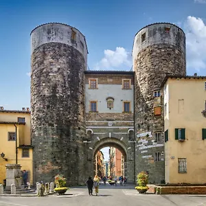 Ilaria 4*, Lucca Italien