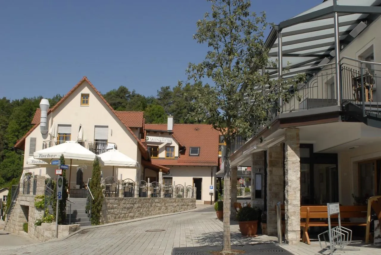 Landhotel Sternwirt - Das Wellnesshotel Zwischen Nuernberg Und Amberg Högen 3*,  Németország
